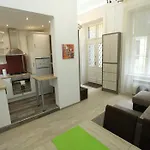 Superior Loft At Basilica * Budapesta