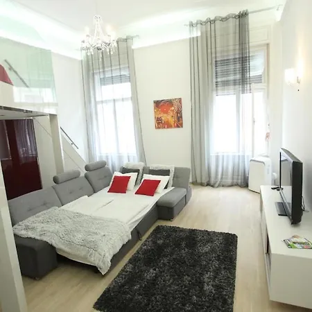 Superior Loft At Basilica *