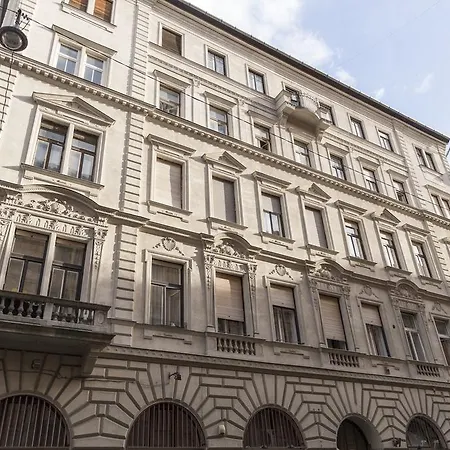 Superior Loft At Basilica * Budapeşte